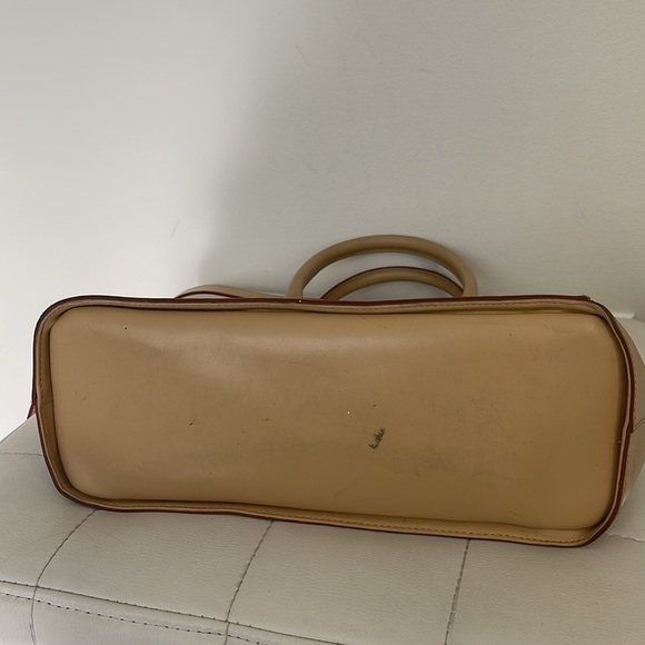 Tan Leather Satchel with removable shoulder strap made in Italy 🇮🇹 - Picture 6 of 9